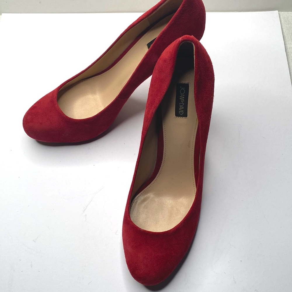 Joan & David suede pumps